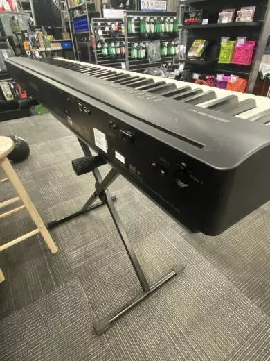 Store Special Product - Roland - FP-30-BK